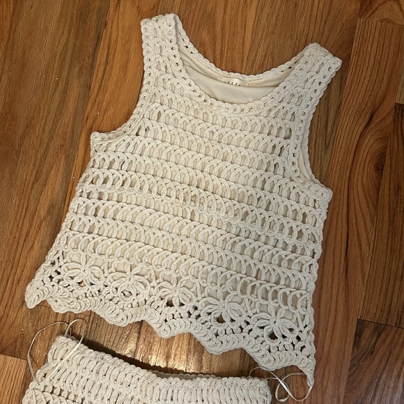 Adiva Set - Picture 2 of 3